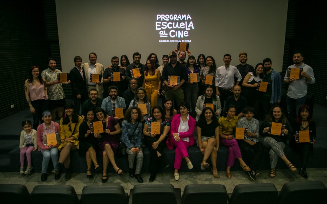 Cineteca Nacional abre convocatoria para que profesores de todo Chile realicen curso de cine online y gratuito